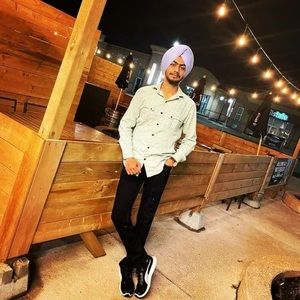 Meet your Posher, Harmeet